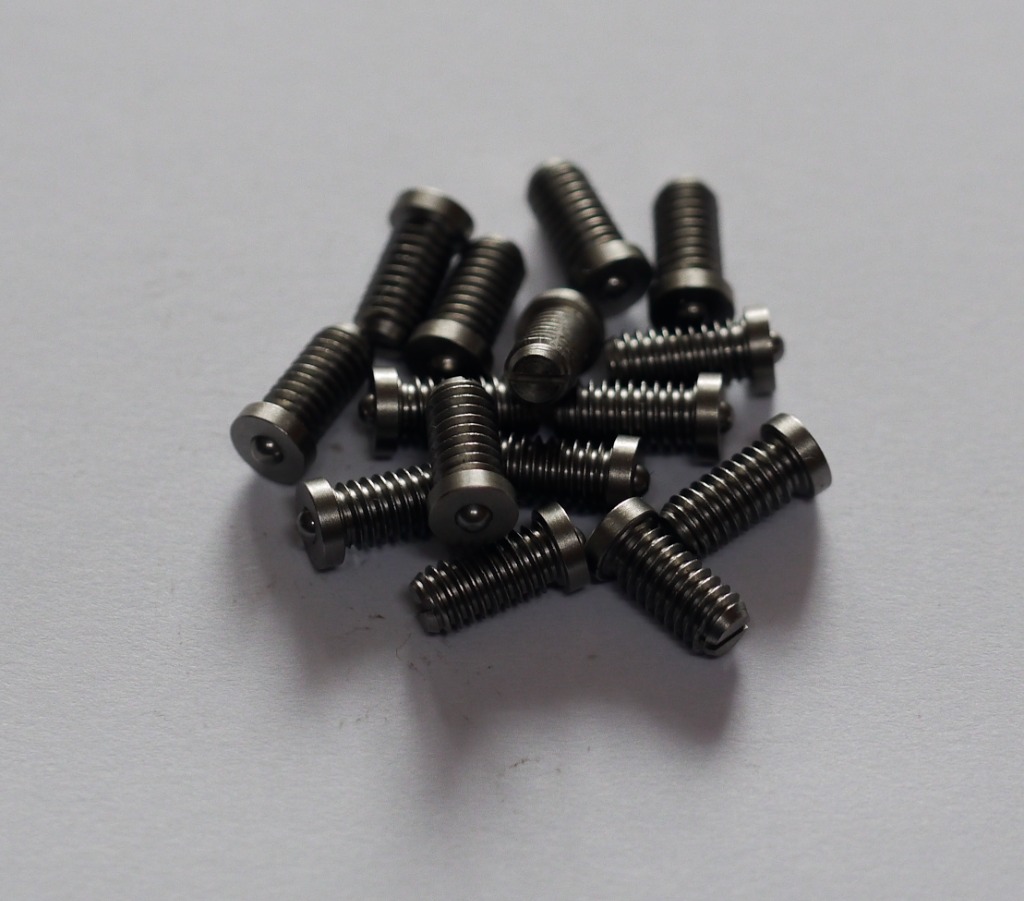 Long-body ball plunger precision - Case 8